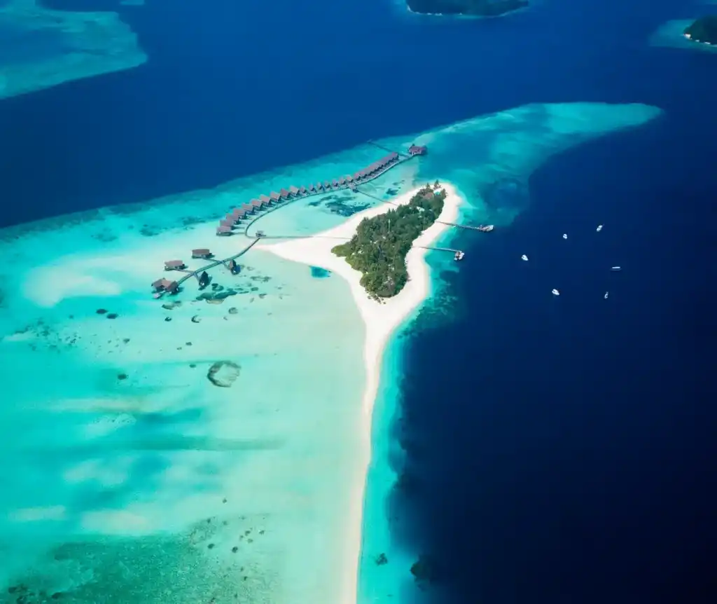 vista aérea de una isla de Maldivas